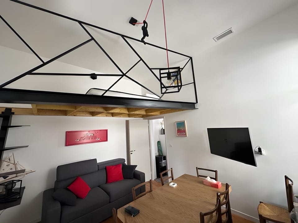 Property building, Living room