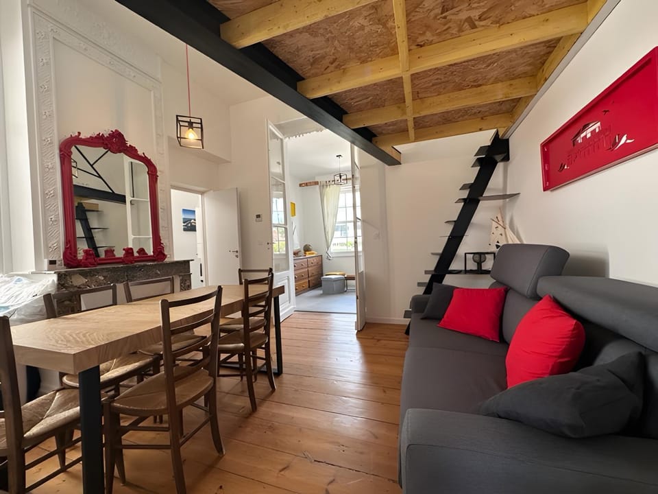 Property building, Living room