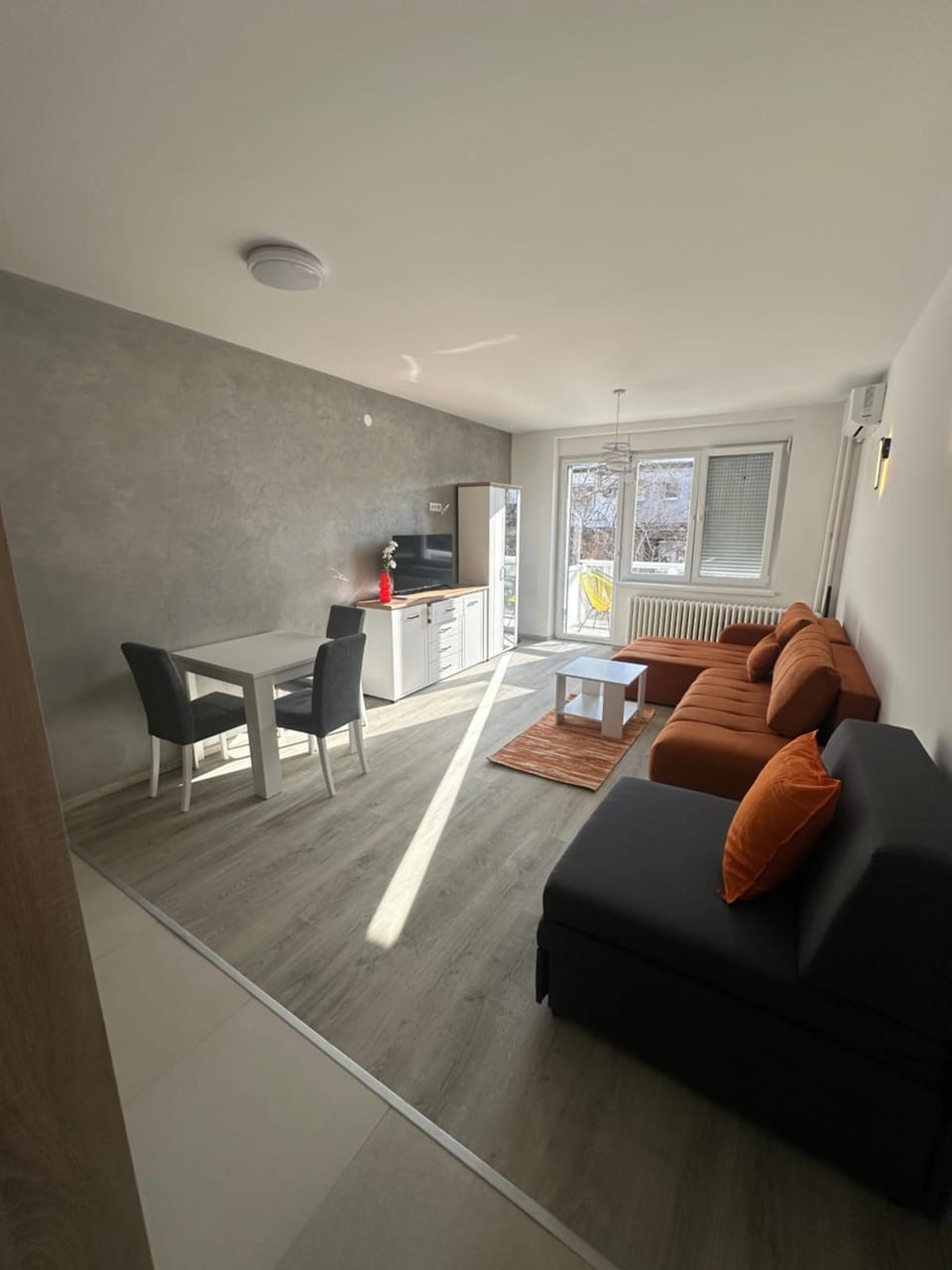 Sunny studio apartment in center of Belgrade Apartment in Belgrade
