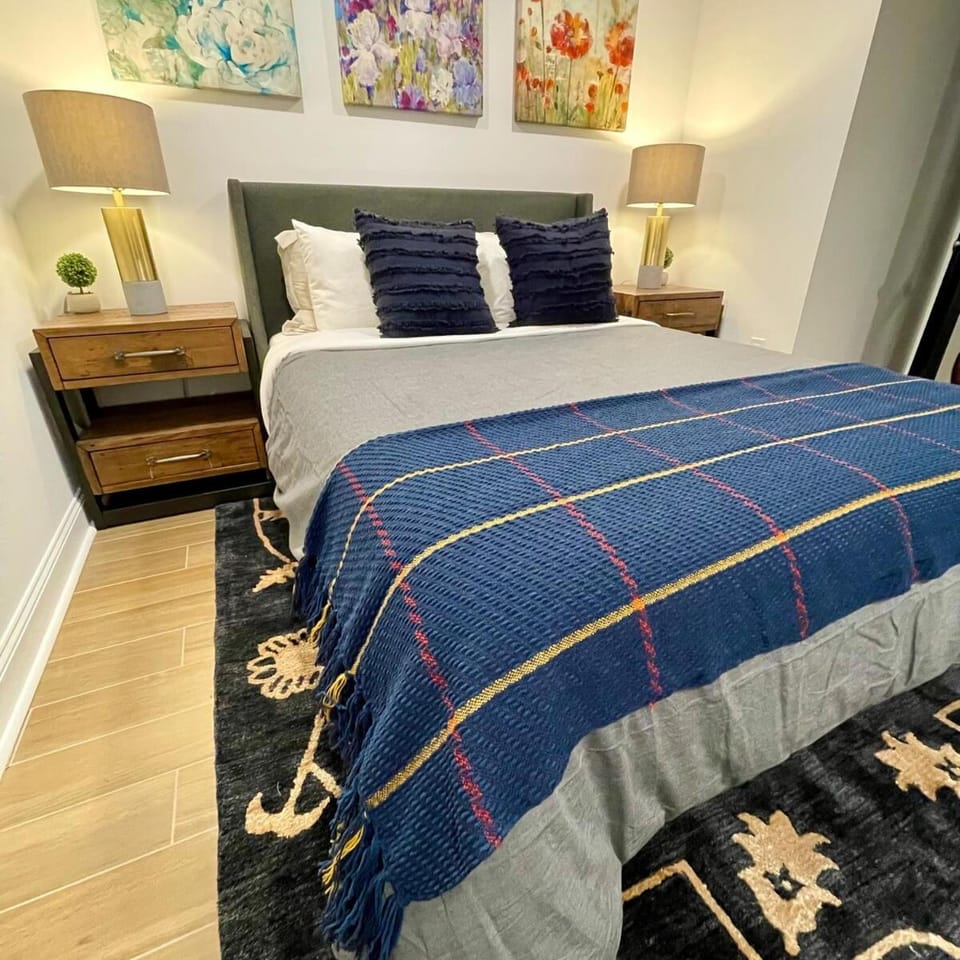 Stylish NoMa Retreat, Better Than a Hotel Apartment in District of Columbia