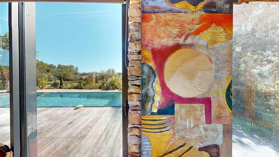 Patio, Pool view, Swimming pool, sunbed