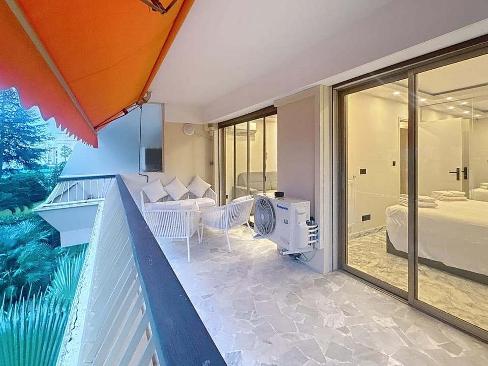 Balcony/Terrace, Balcony/Terrace