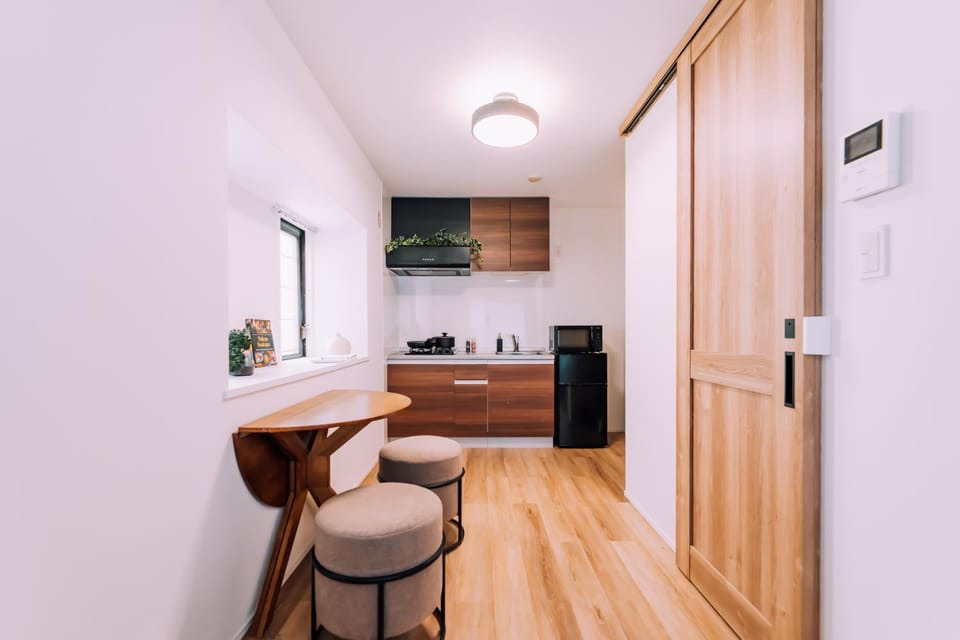 Kitchen or kitchenette