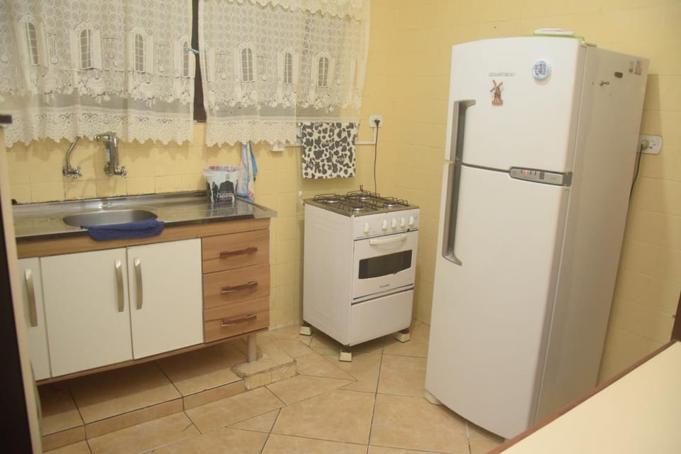 Conforto e Paz, pertinho do mar! Vacation rental in Caraguatatuba