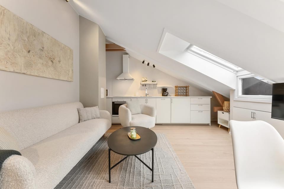 Living room, kitchen