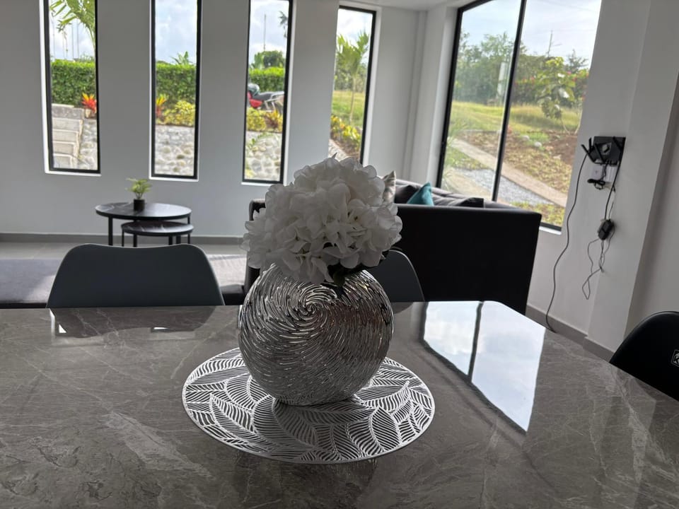 Elohim House House in Pichincha