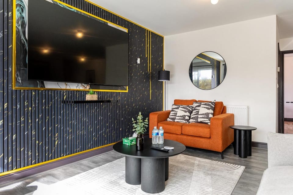 Cosy Cruise Cribs - WINDSOR FREE PARKING Apartment in Newcastle-under-Lyme