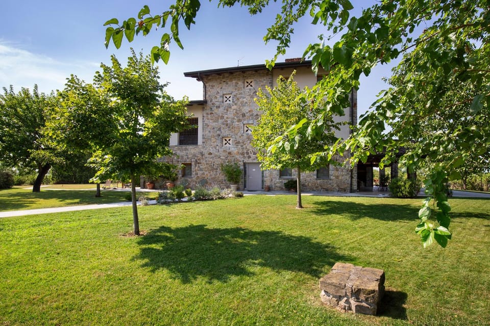 Massoni Wine Relais Apartments Apartment hotel in Peschiera del Garda