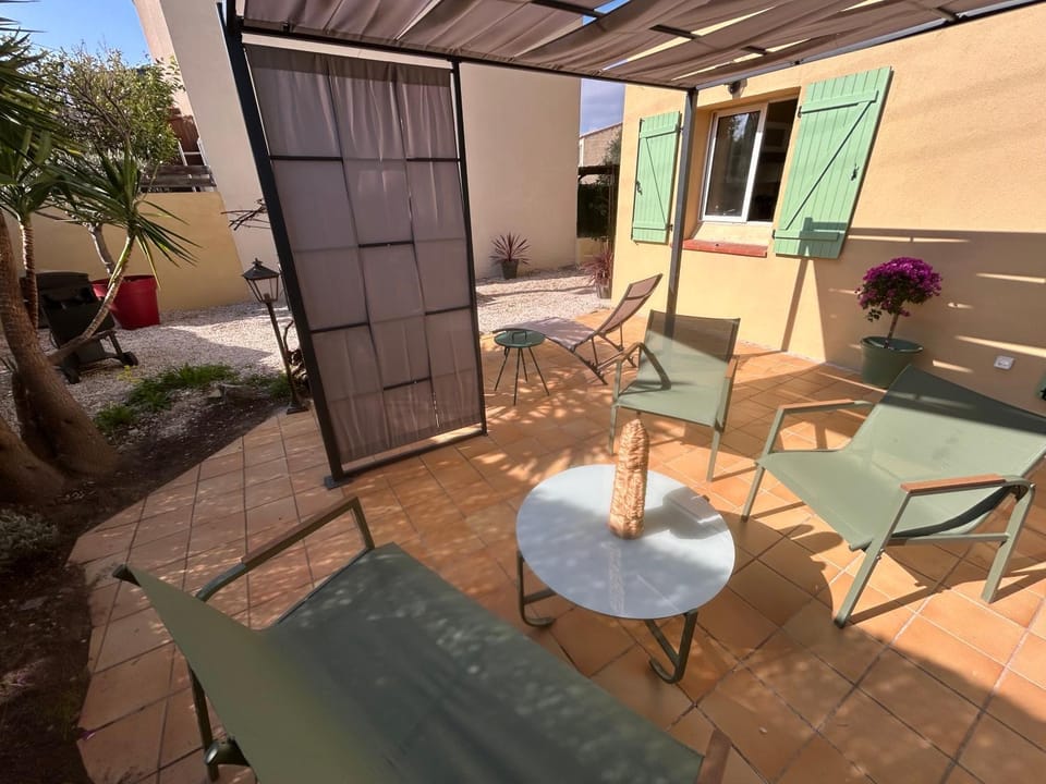 Garden, Balcony/Terrace