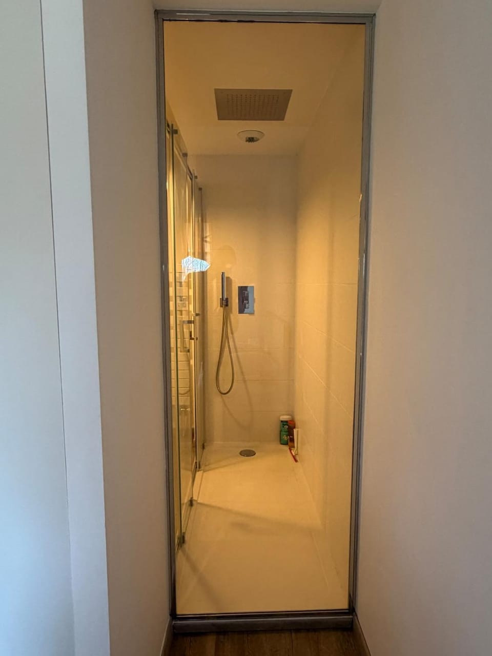 Beautiful 2-bedroom apartment with parking and pool Apartment in Mandelieu-La Napoule