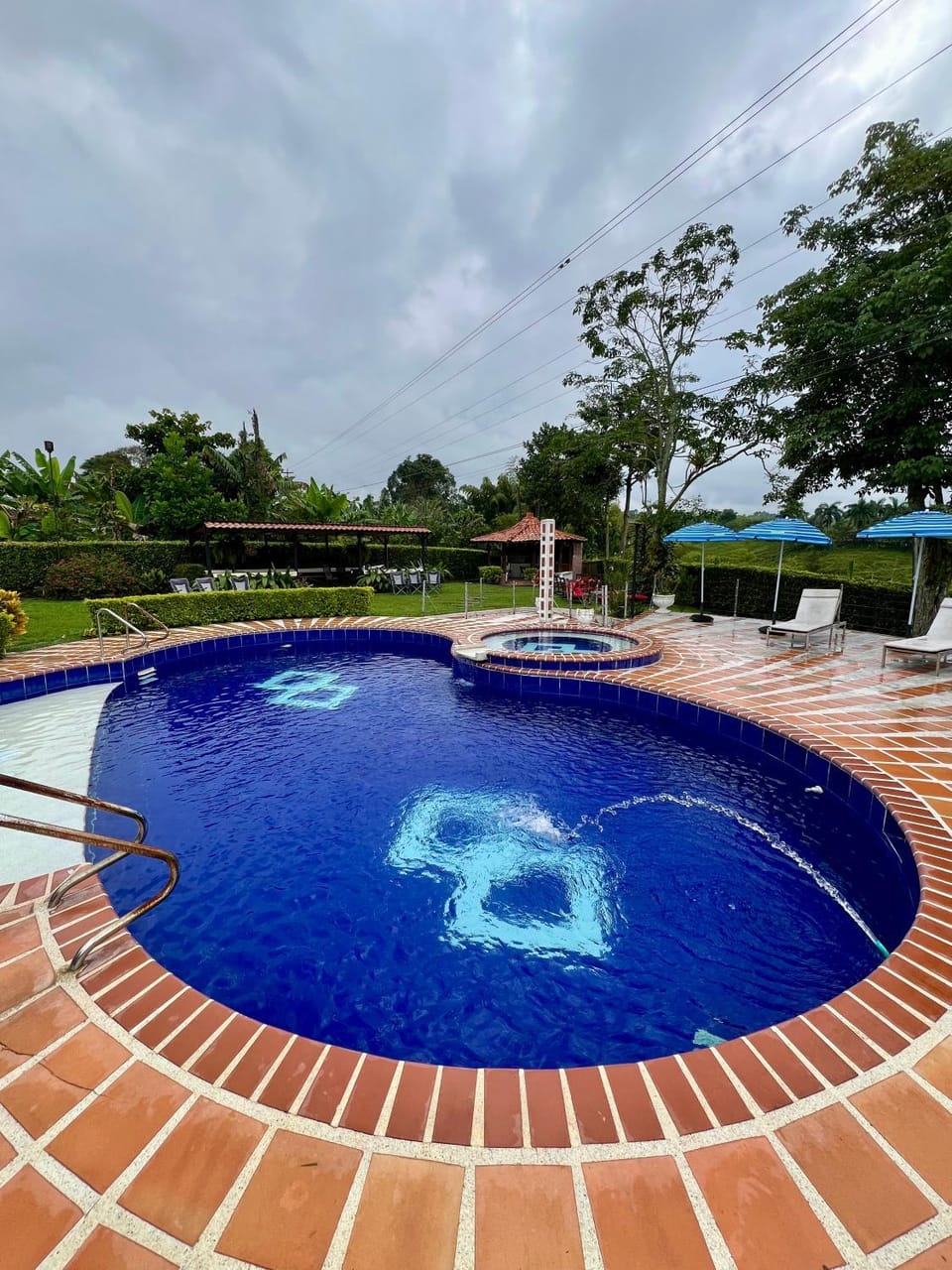 Swimming pool