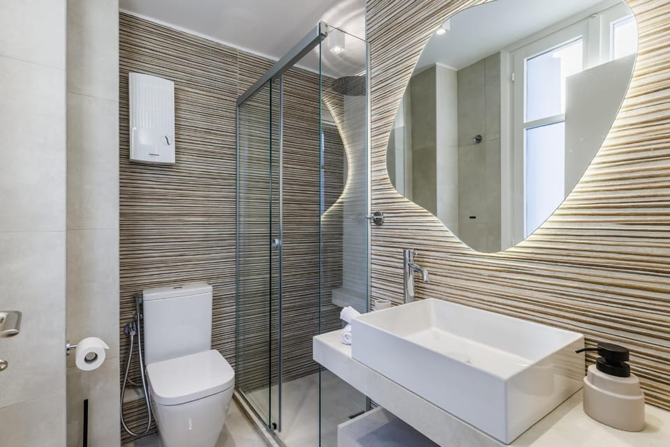 Shower, Bathroom