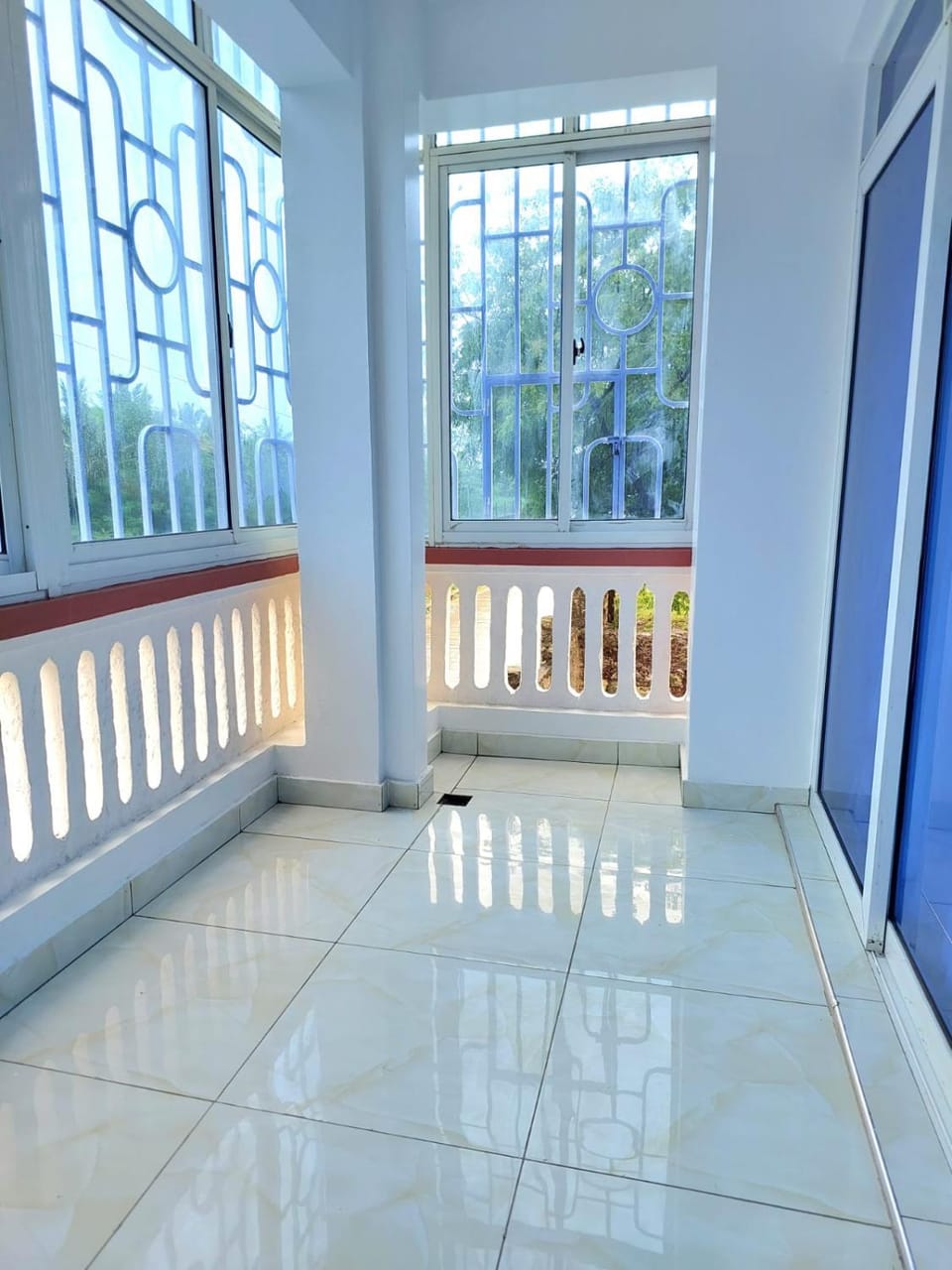 Property building, View (from property/room)