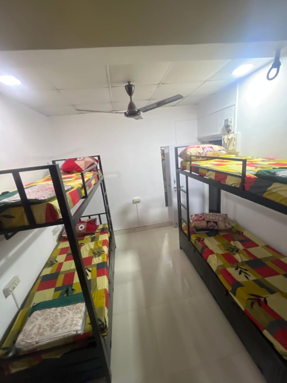 BEYOND INFINITY GROUP, pg Bed and Breakfast in Thane