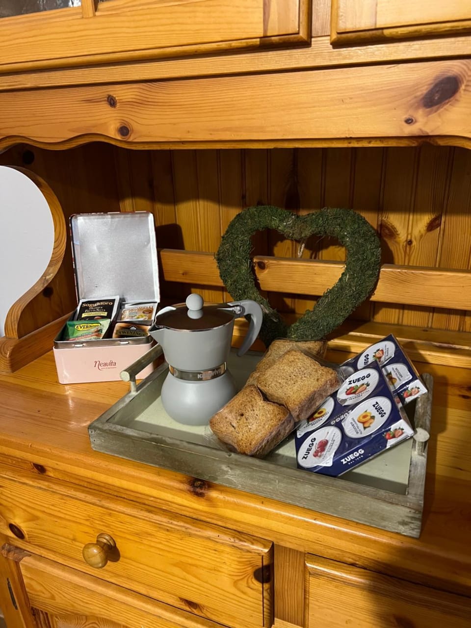 Pisogne Lake Iseo Vintage EBike Apartment Pet Friendly Apartment in Province of Brescia