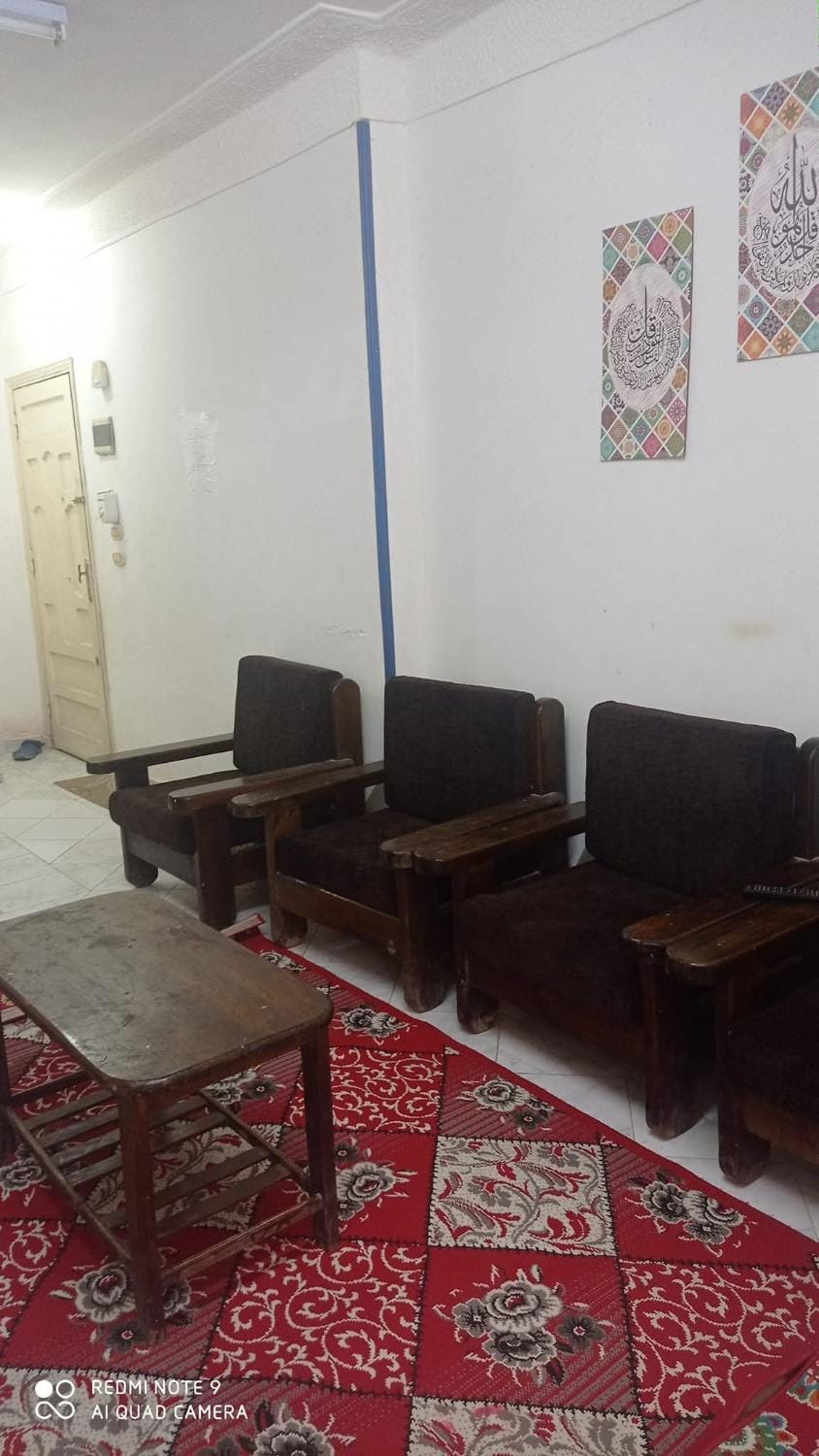 Ground floor overlooking the sea, two rooms and a living room Apartment in Alexandria Governorate