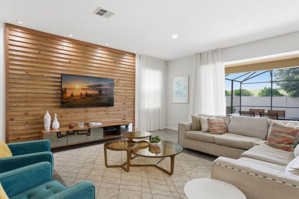 TV and multimedia, Living room, Seating area