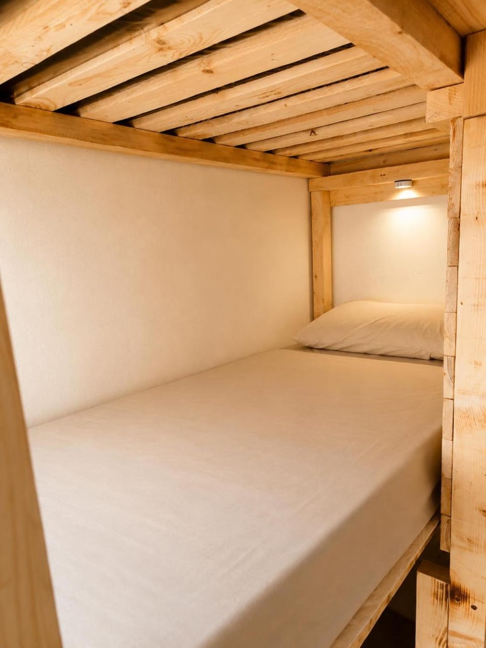 Bed, bunk bed