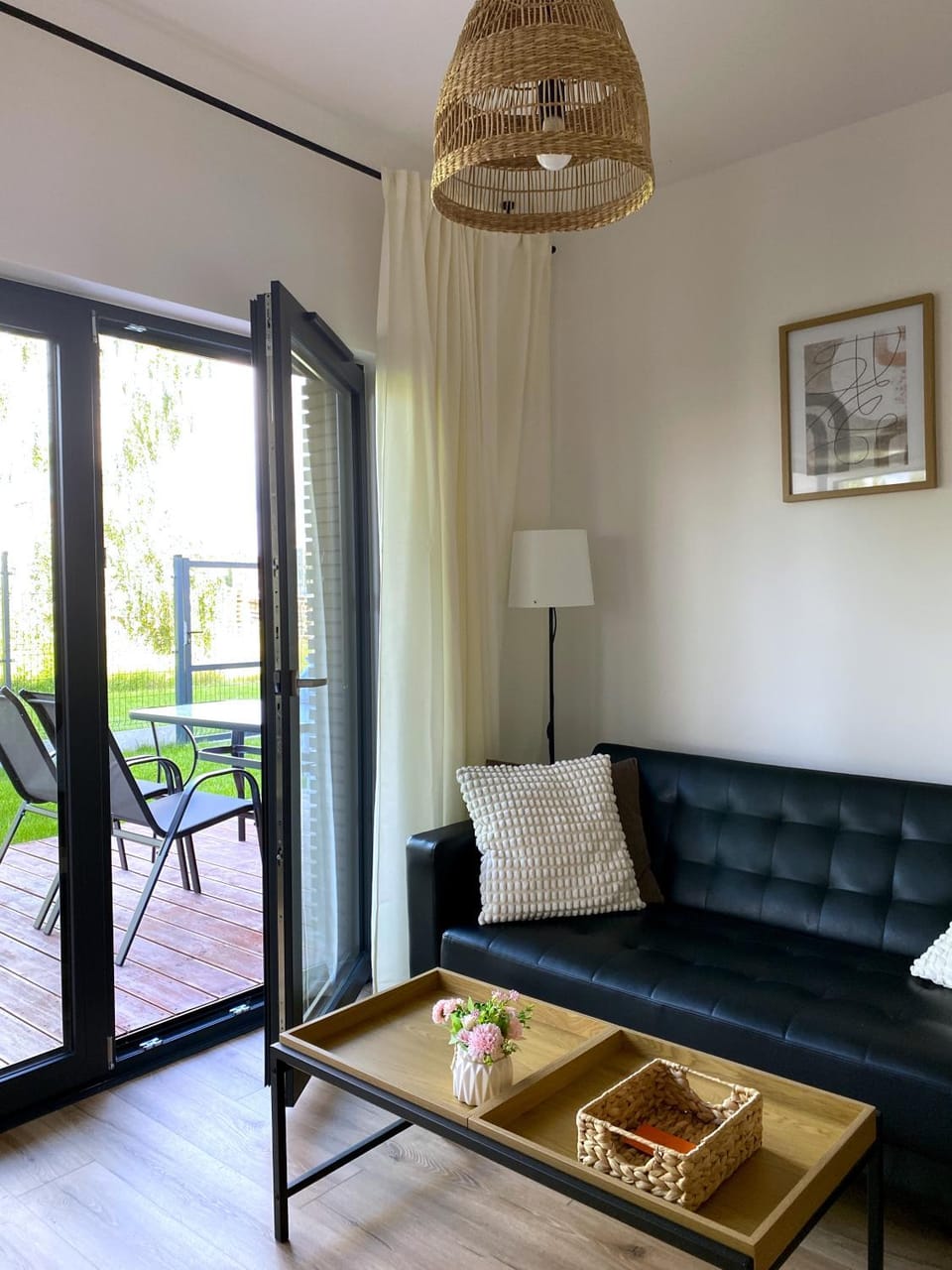 Balcony/Terrace, Living room