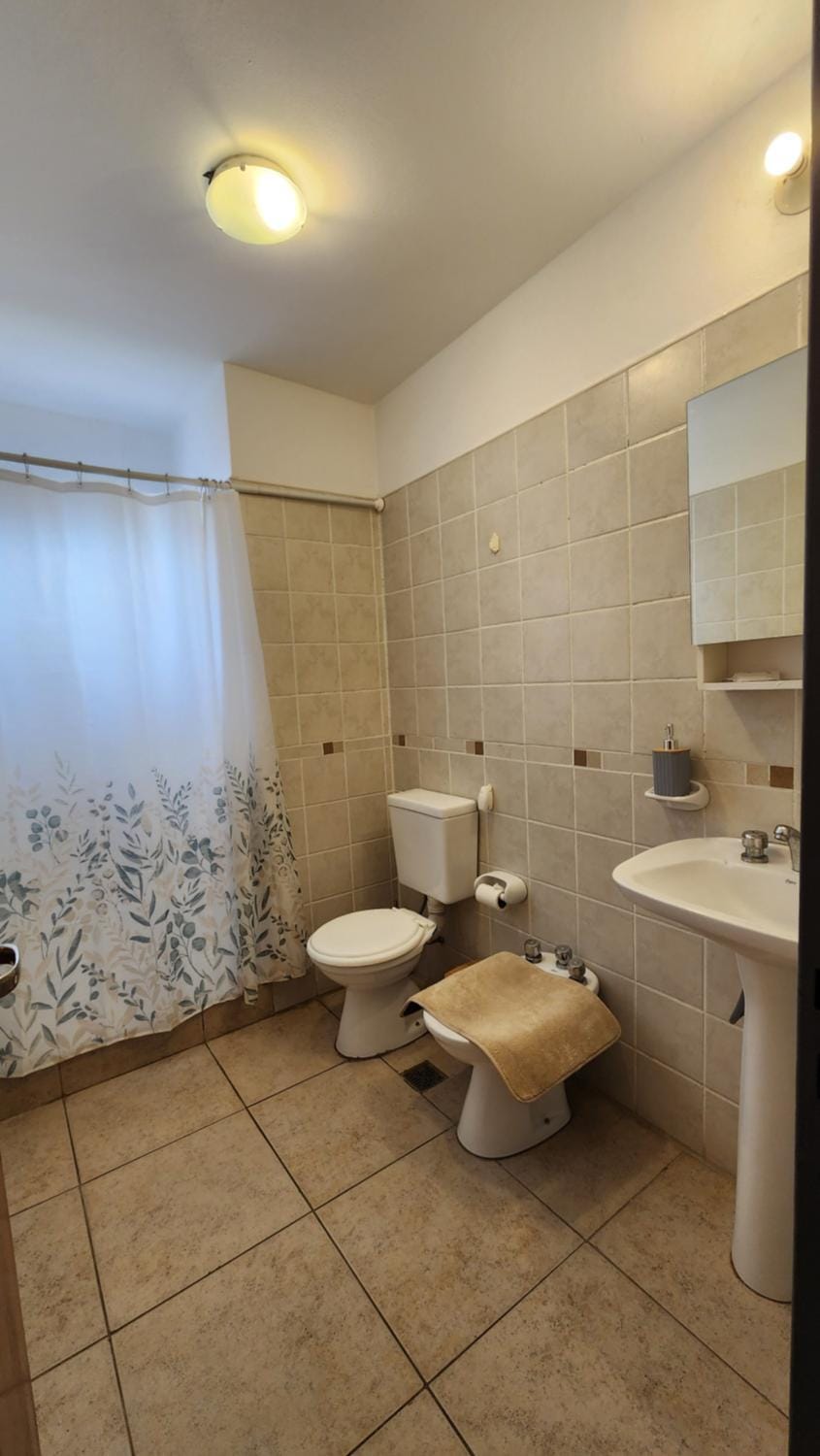 Nuevocentro Alberdi departamento con parking Apartment in Cordoba