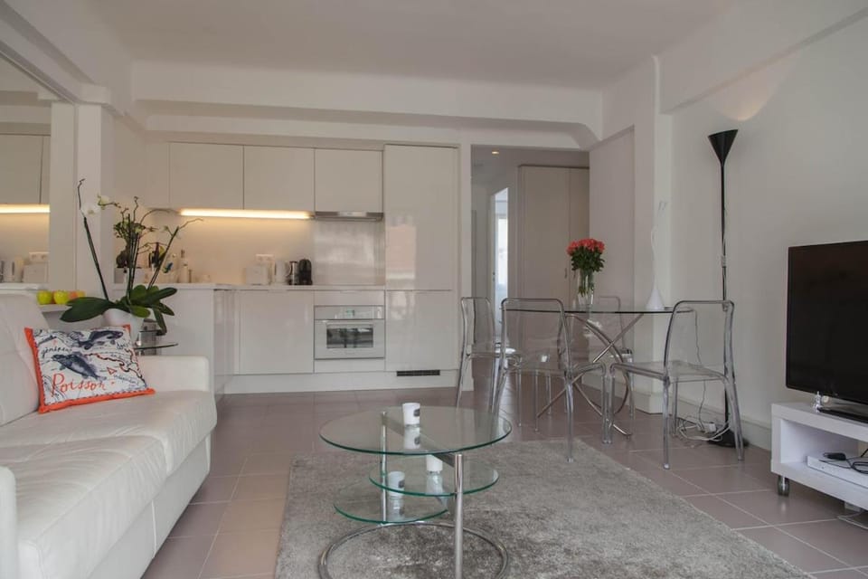 New light and cosy apartment Apartment in Cannes