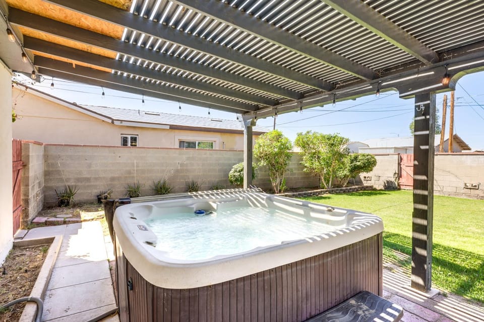 Quiet Yuma Retreat w/ Hot Tub & Spacious Backyard House in Yuma