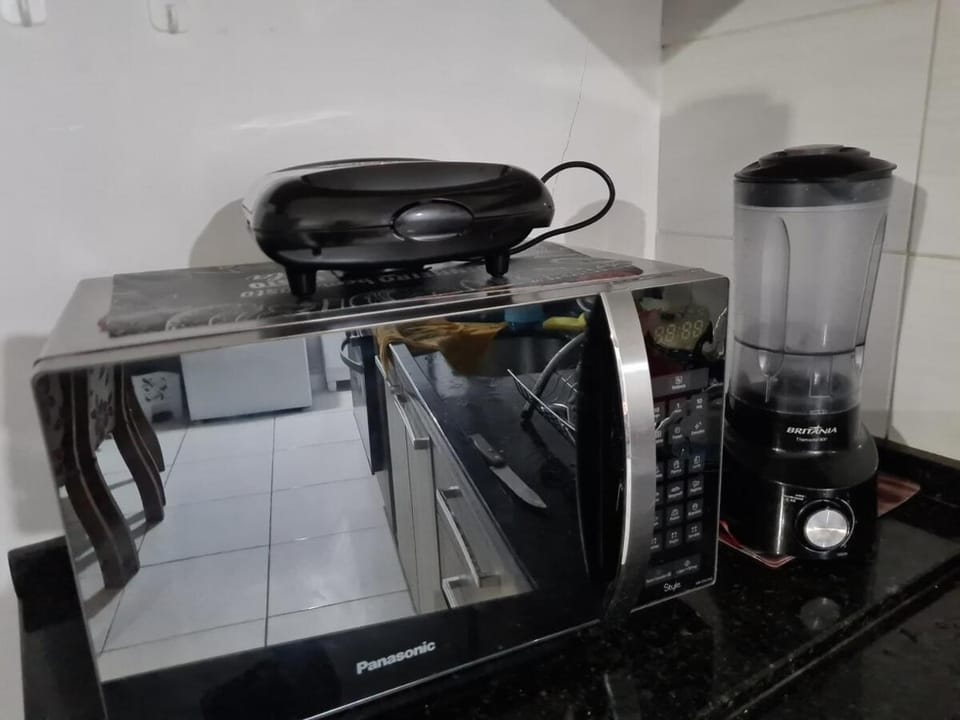 Apto Térreo 2 Quartos com Garagem e Próximo Aeroporto, BRs-277 e 376 Apartment in São José dos Pinhais
