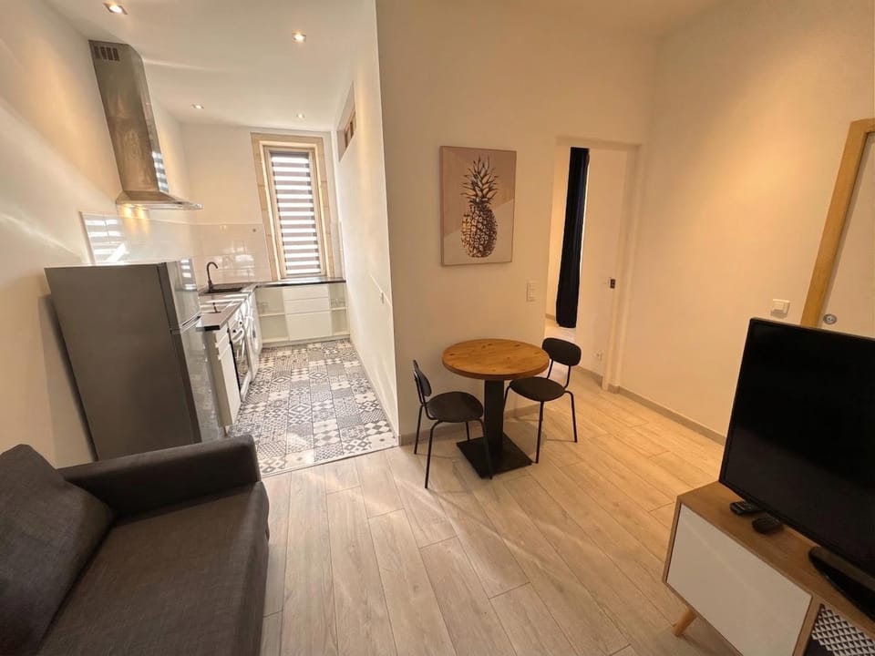 Communal lounge/ TV room, Living room, Meals
