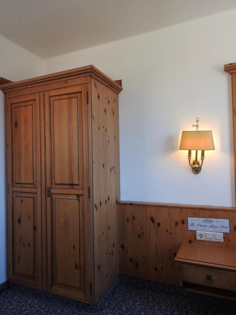 wardrobe