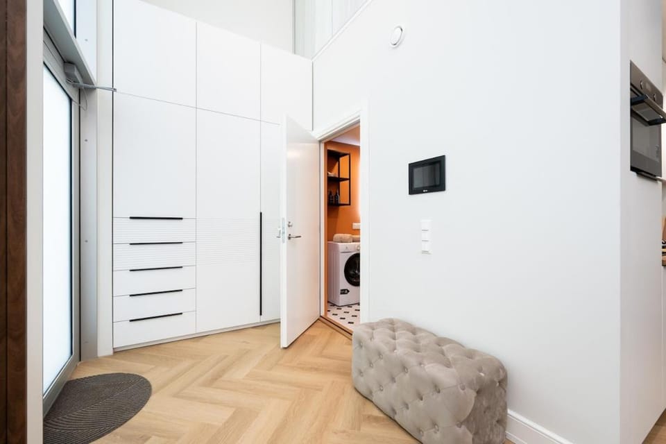 Rare - Private House in City Center, Sauna & Loft Apartment in Tallinn