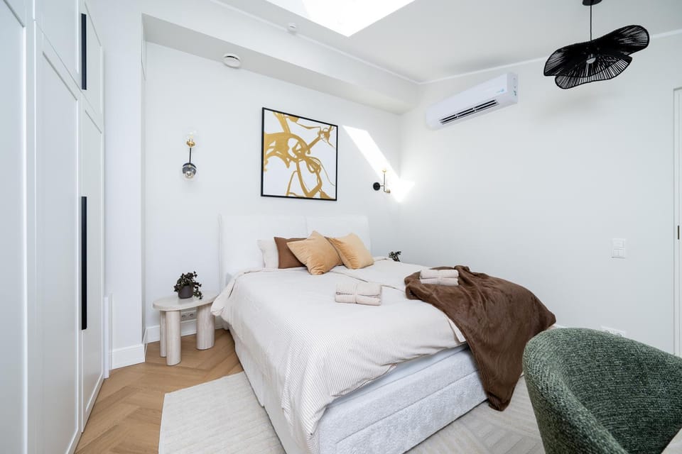 Rare - Private House in City Center, Sauna & Loft Apartment in Tallinn