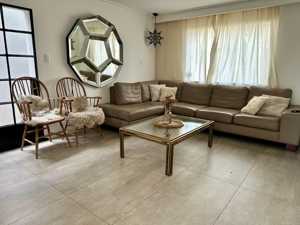 Casa moderna deco top 6 pax en Tandil House in Tandil