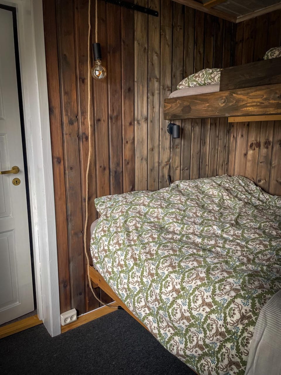 Bed, Bedroom, bunk bed
