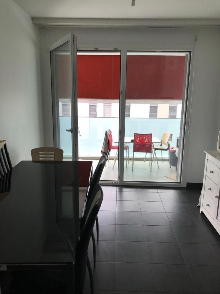 Private room in new apartment Daniel-Ihly Bed and Breakfast in Geneva