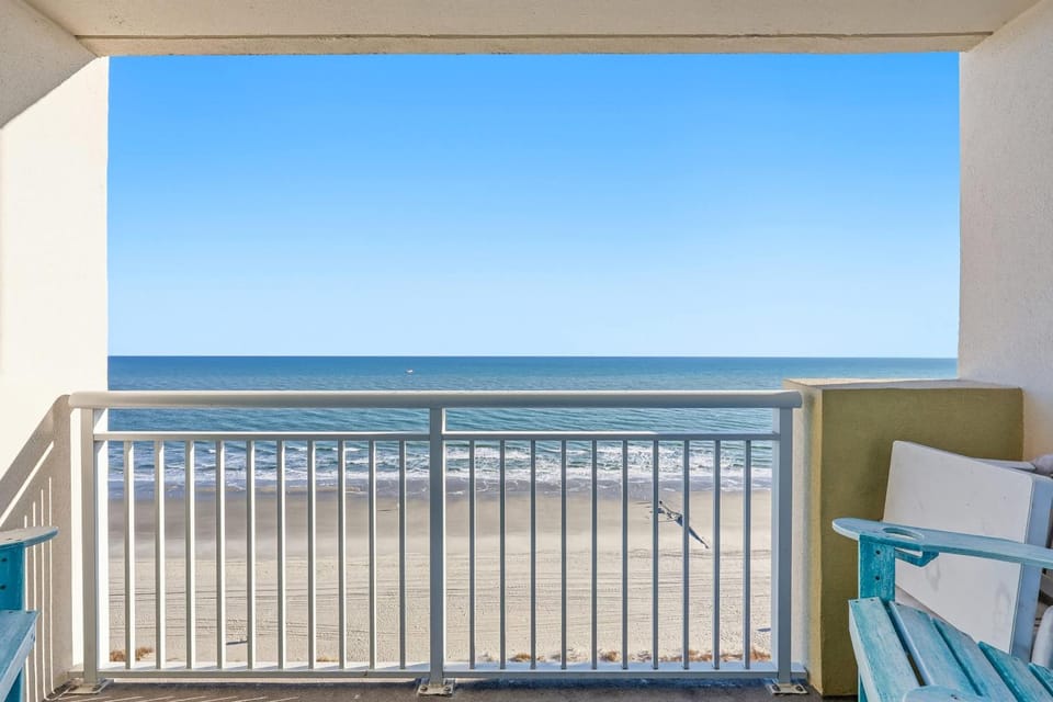 Living La Vida Ocean at Top Resort w Lazy River House in Atlantic Beach