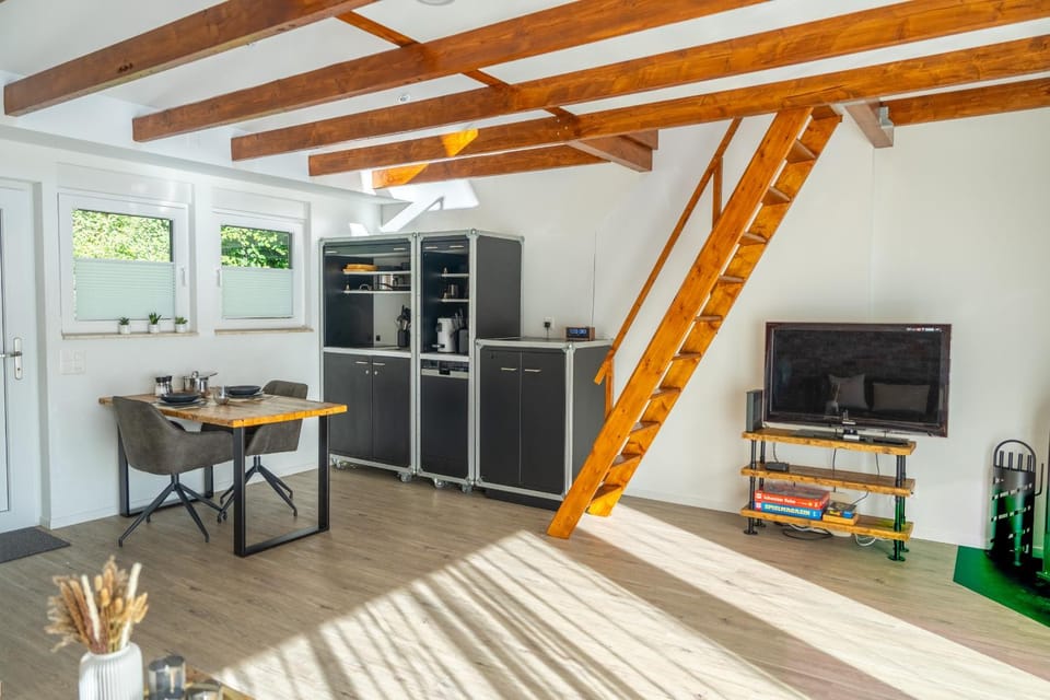 TV and multimedia, Kitchen or kitchenette, Seating area, Dining area, dishwasher, washing machine
