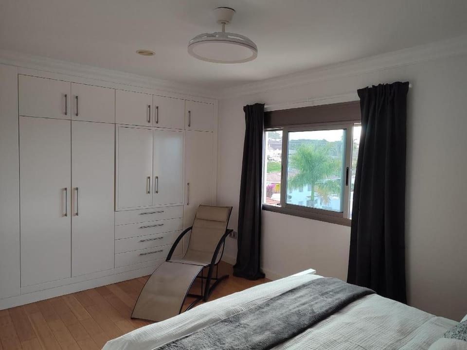 4 Bedroom Villa Pto Cruz-Private Pool-Jacuzzi-WiFi Villa in Puerto de la Cruz