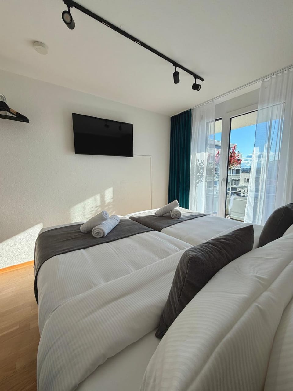 TV and multimedia, Bedroom