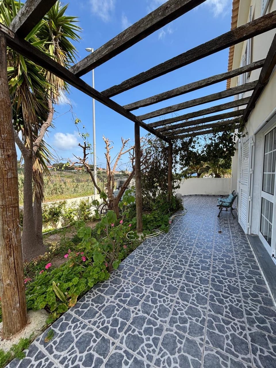 Balcony/Terrace, Garden view
