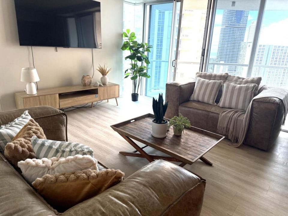 Skyline Towers Central Apartment in Surfers Paradise