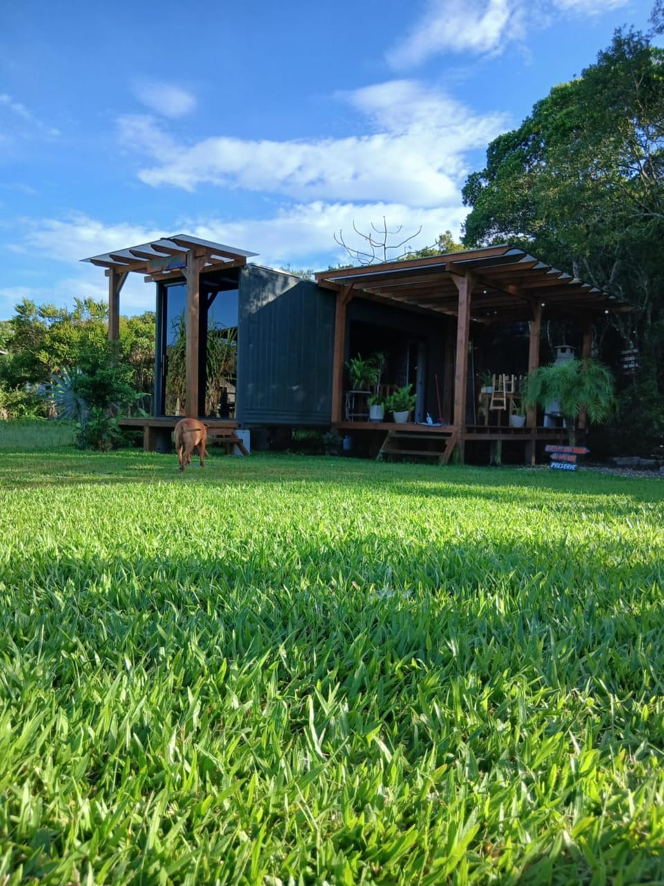 greencontainergaropaba House in Imbituba