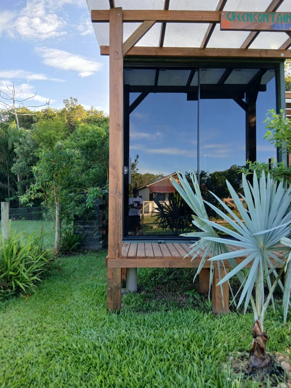 greencontainergaropaba House in Imbituba