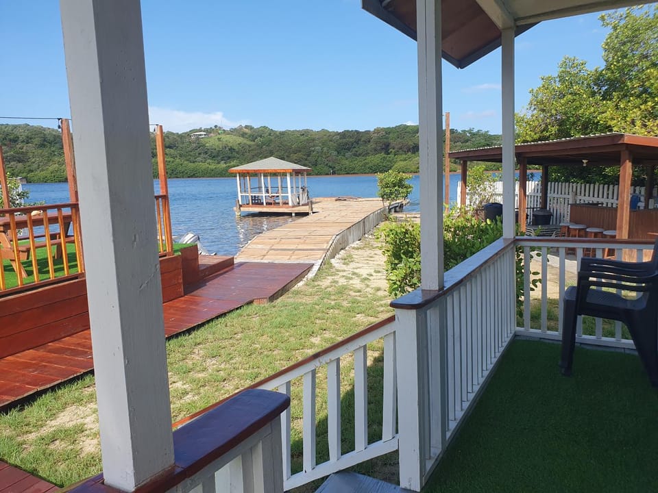 Sweecret Retreat, Roatan House in Bay Islands Department
