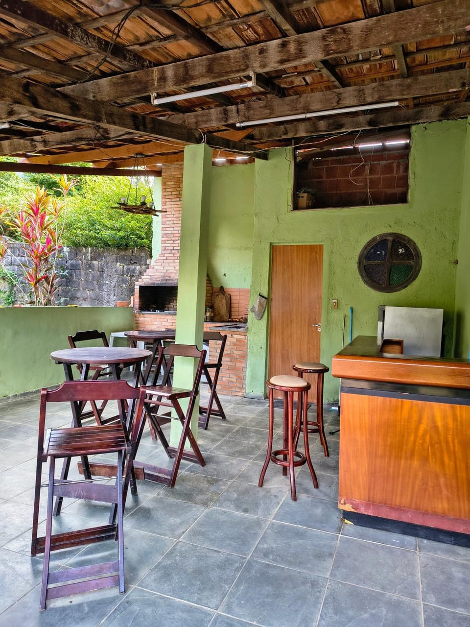 Patio, Dining area