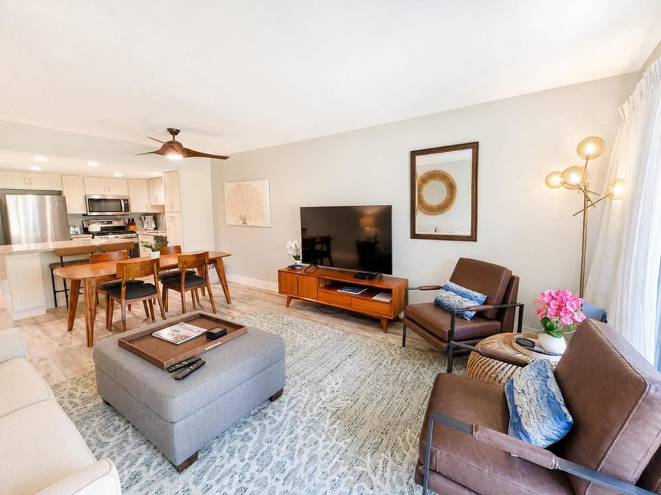 Kihei Akahi #C-106 Updated Ground Floor Unit Across from Kam Beach ll Apartment in Wailea