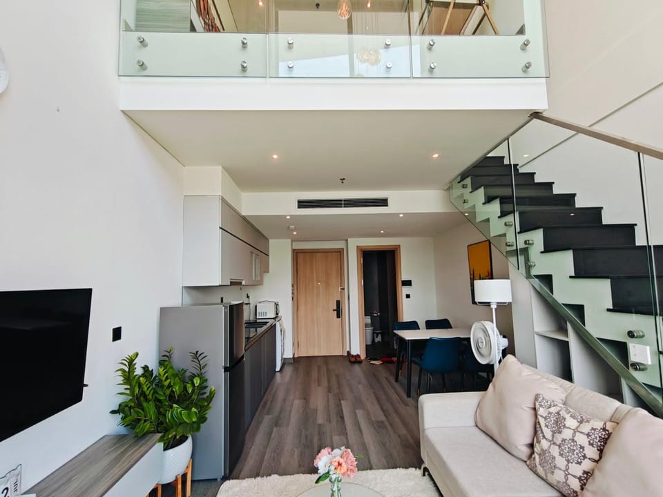 The Azure Duplex - Stunning Bay View - Citadines Ha Long Apartment in Vietnam