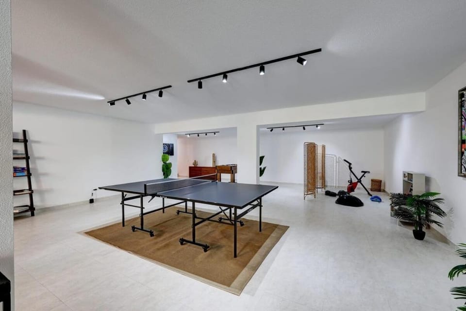 Sea & Pines - Aroeira and Lisbon Living Golf & Beach Villa in Setubal District