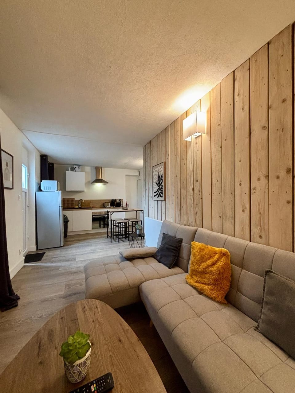 La Croix Cherriere Apartment in Gien