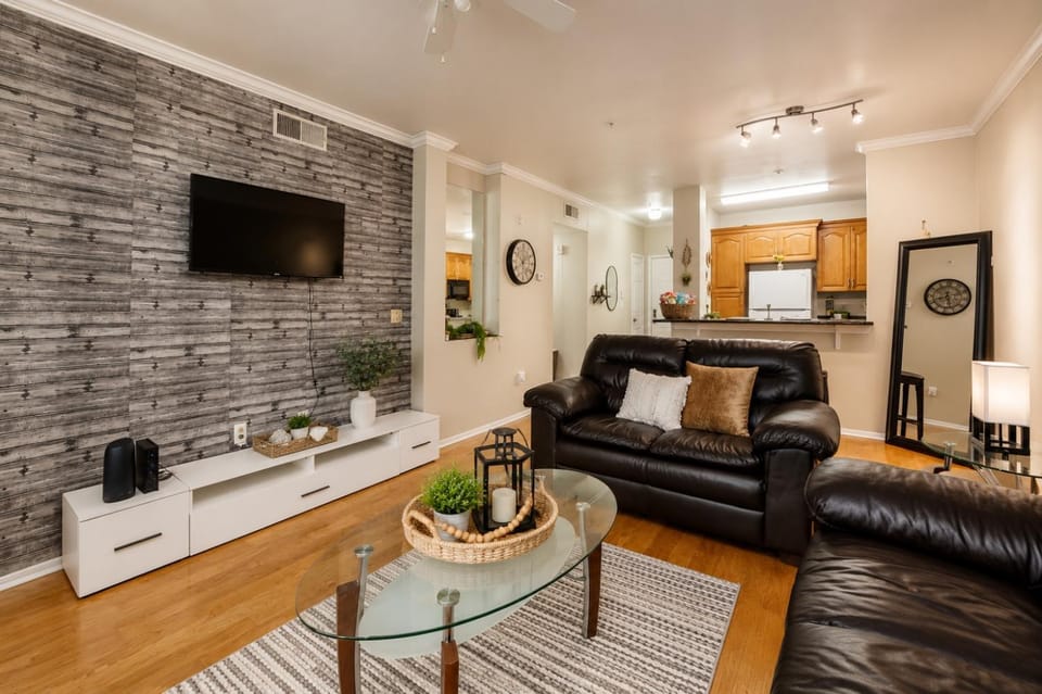 MetroWest Stay 2BR Near Universal and Disney Apartment in Orlando