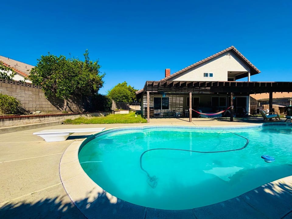 Pool view, Swimming pool